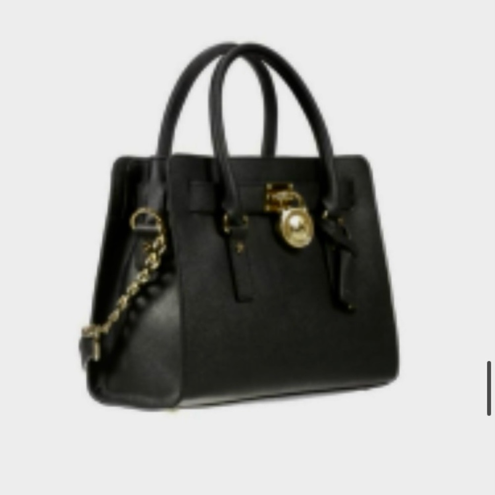 Michael Kors Black Satchel with Gold Accents has key 🔑 that DOES fit